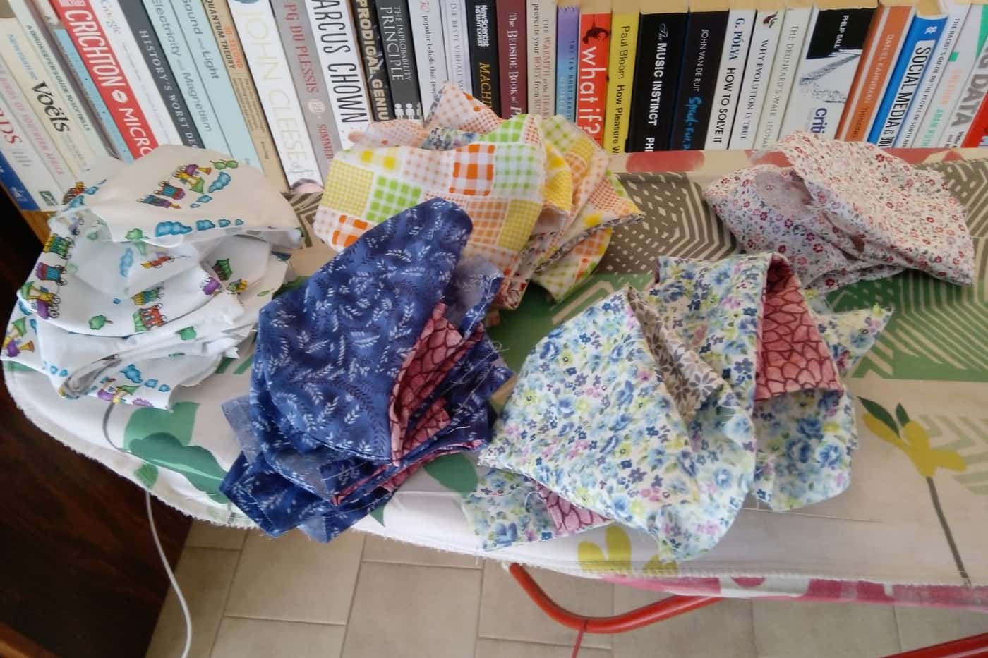 Donating re-usable cloth face masks for the children at Steve Biko hospital