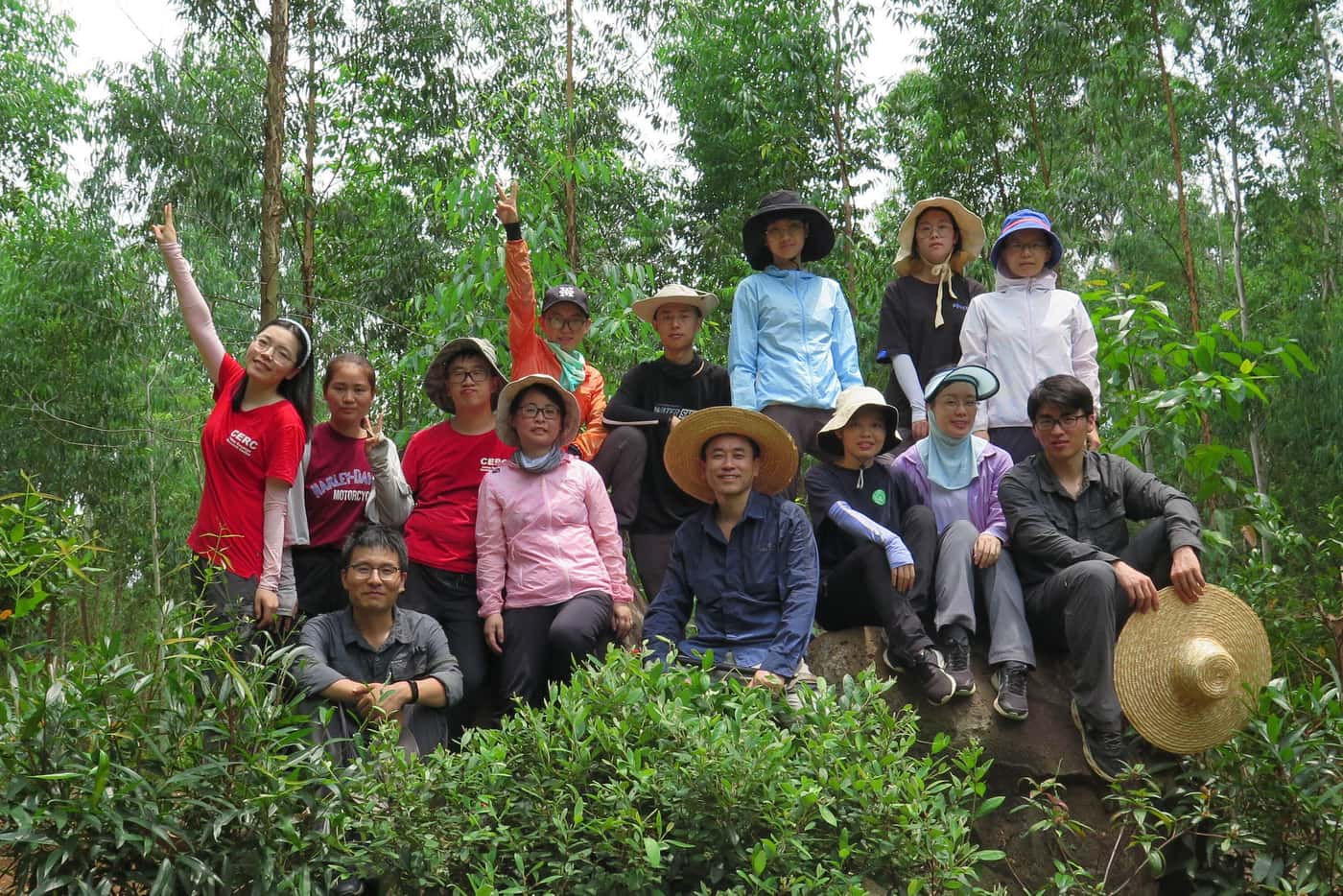 Students and staff of CERC and FABI celebrate the PhD defense of JieQiong Li