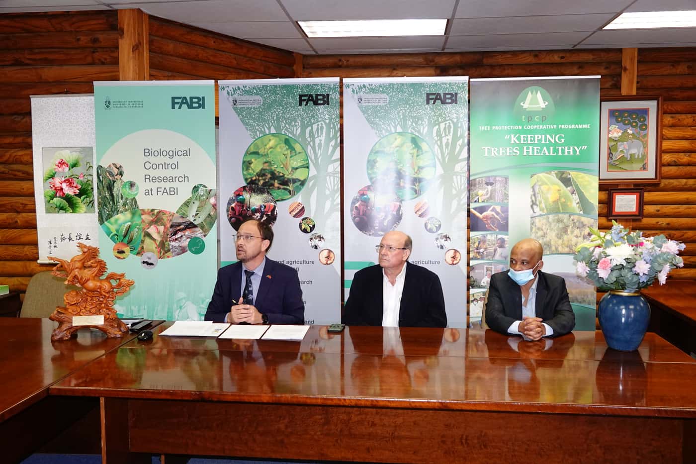 New MoU signed between FABI and Research Institute of Fast Growing Trees in China