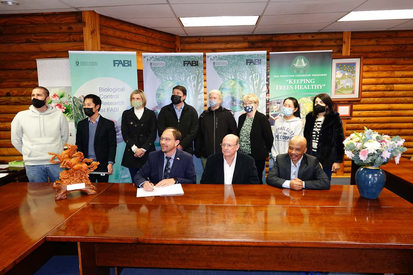 New MoU signed between FABI and Research Institute of Fast Growing Trees in China