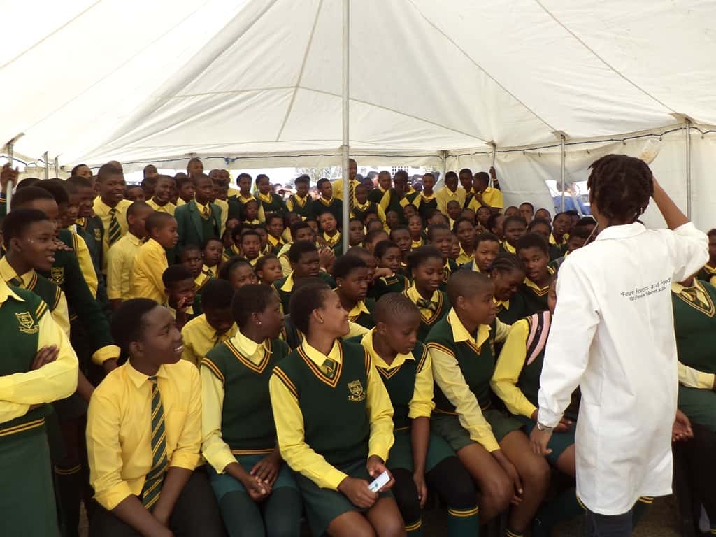 FABIans participate in the National Science Week