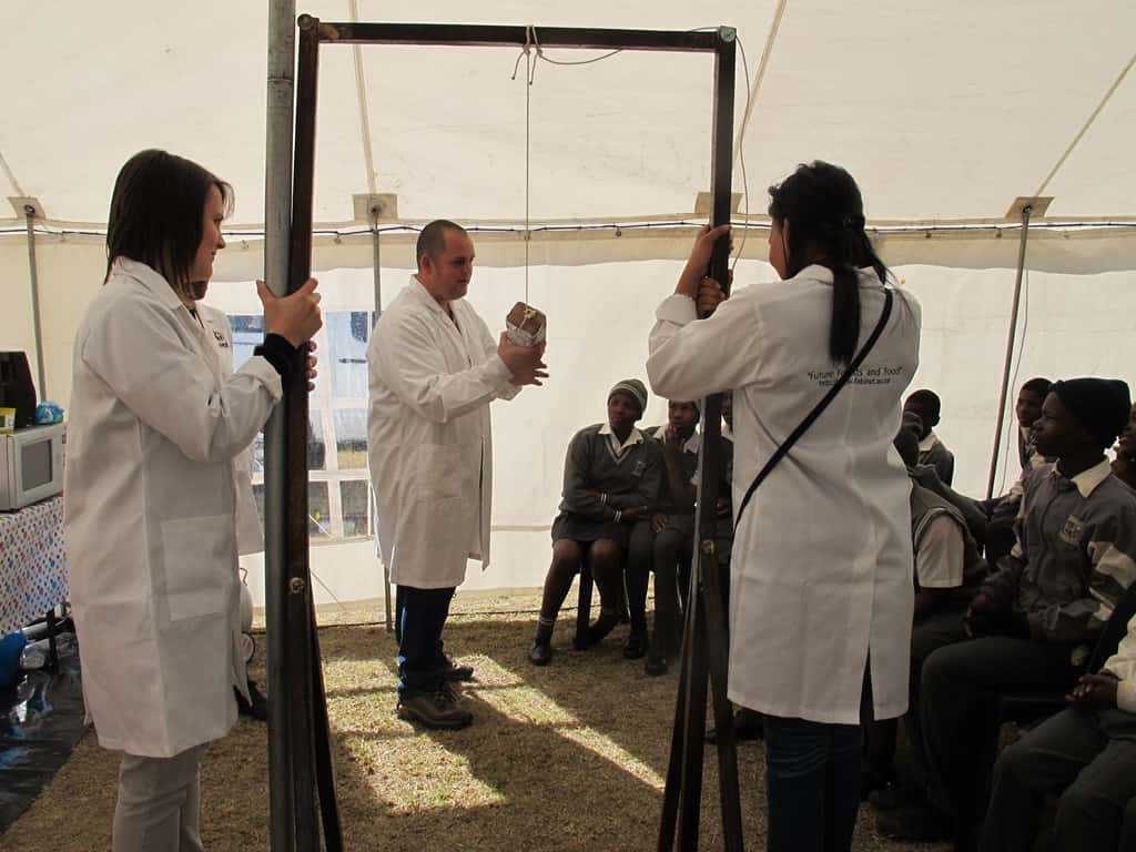FABIans participate in the National Science Week