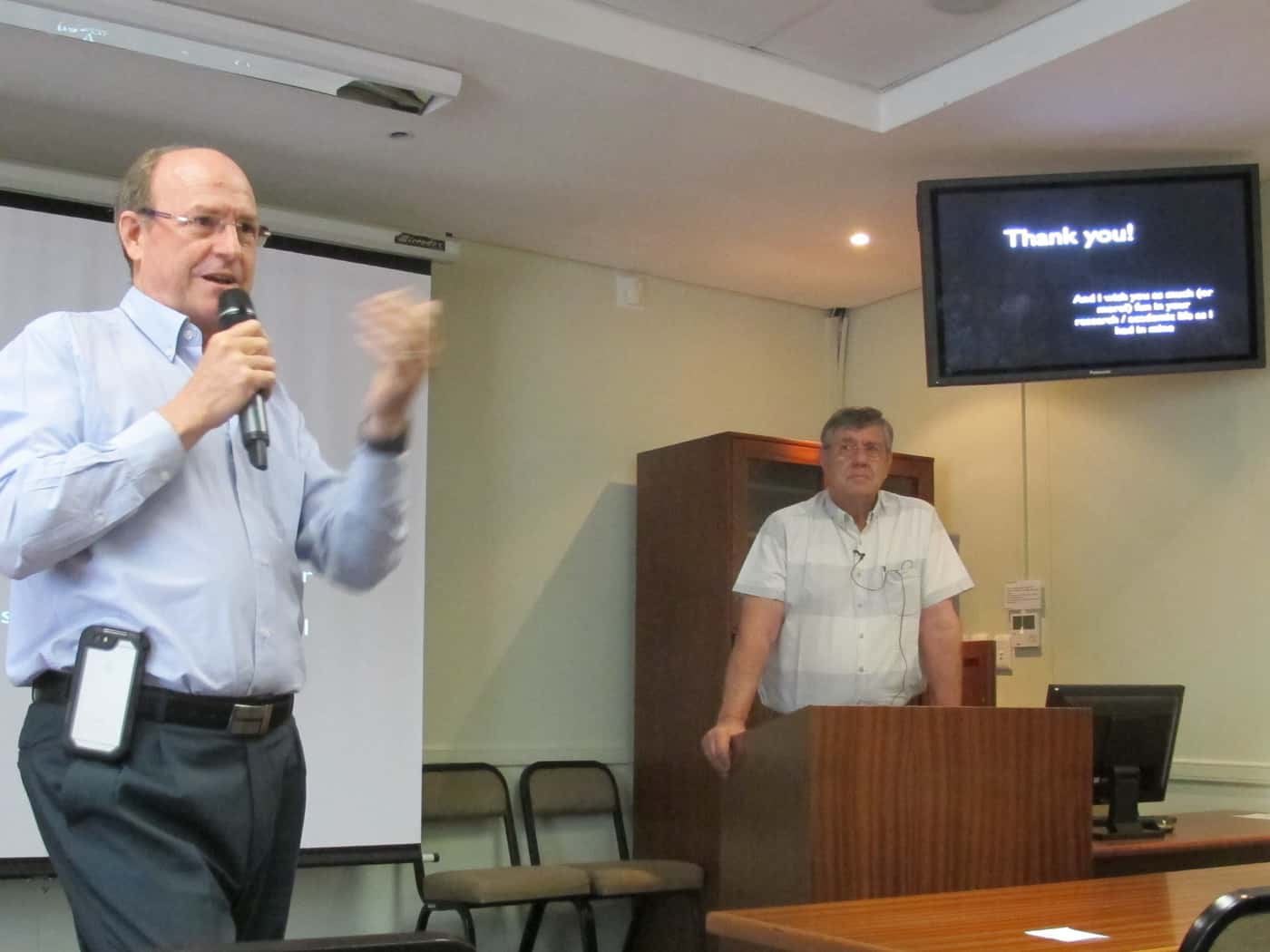 Renowned plant pathologist presents a special visual seminar at FABI