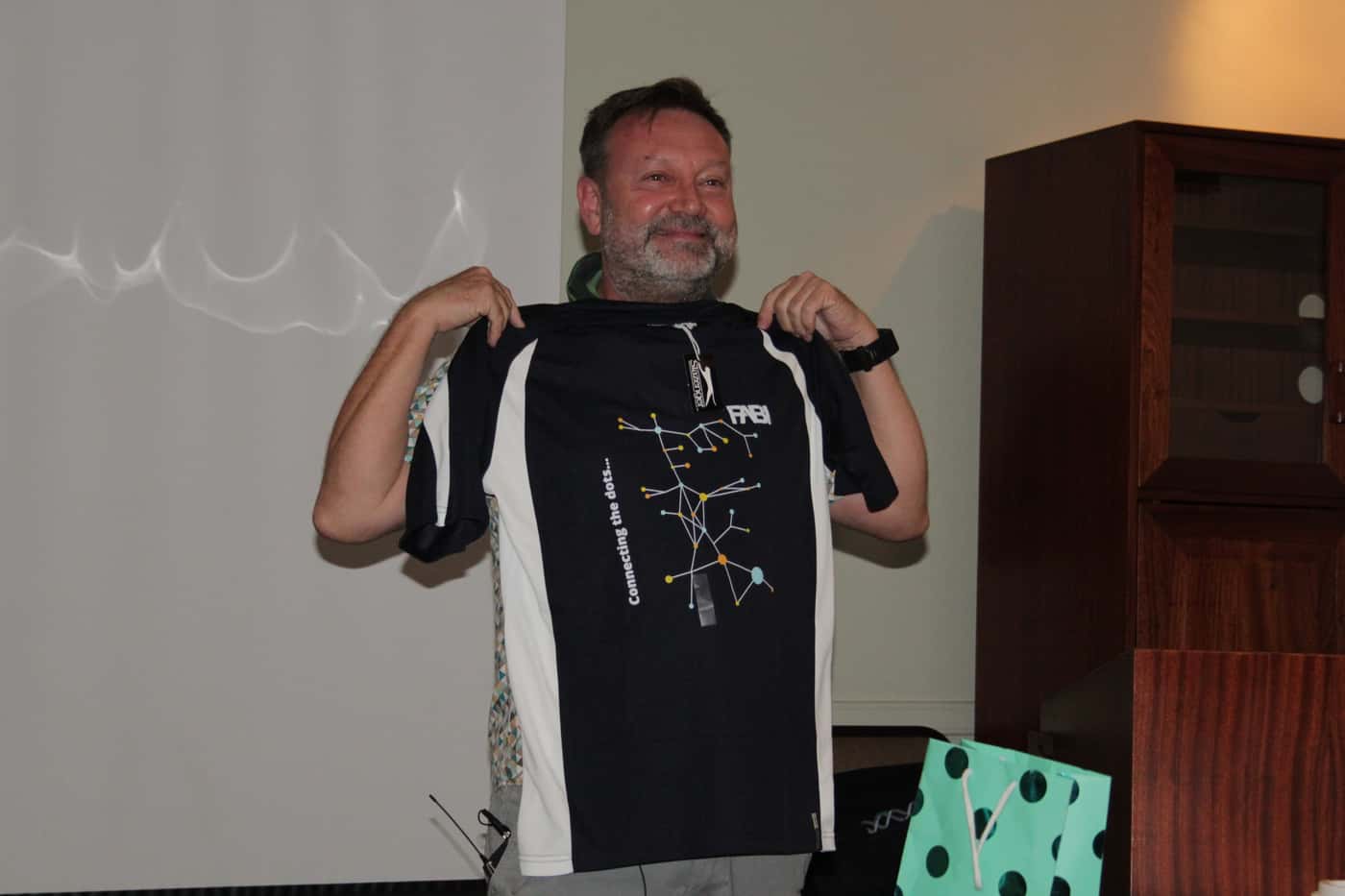 FABI hosts Spanish marine microbiologist