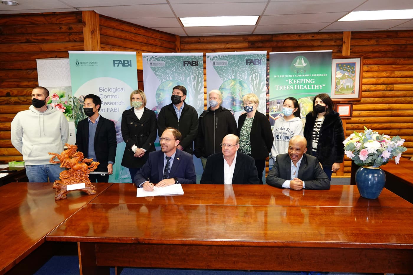 New MoU signed between FABI and Research Institute of Fast Growing Trees in China