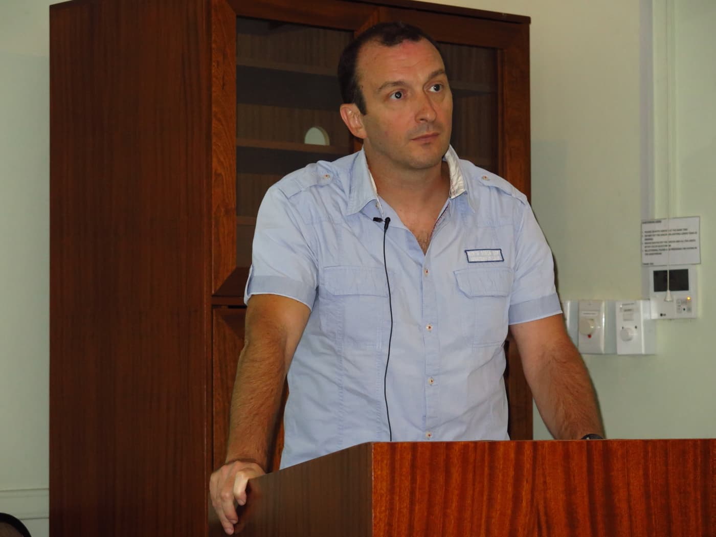 Revered population geneticist delivers a special seminar at FABI