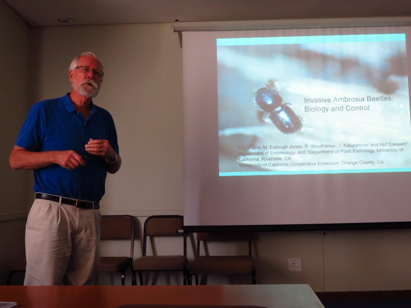 Two eminent scientists present special seminars at FABI